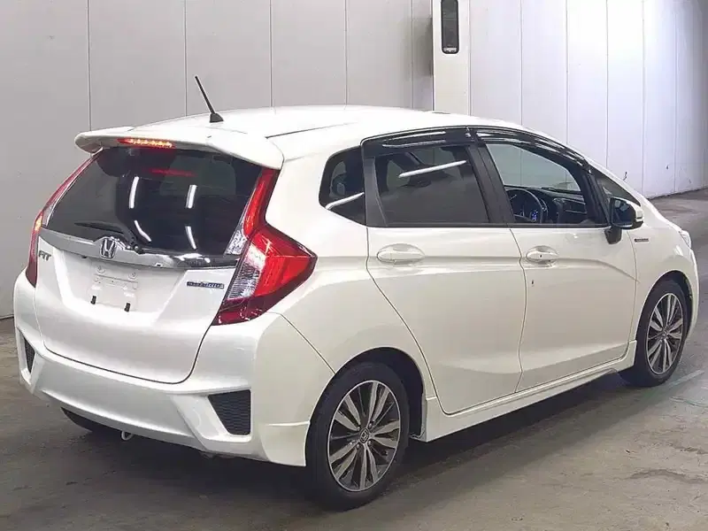 HONDA FIT HYBRID S PACKAGE Image 5