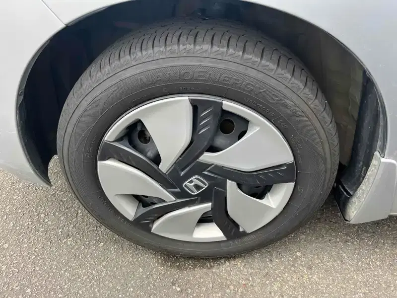 HONDA FIT HV F-PACKAGE Image 10