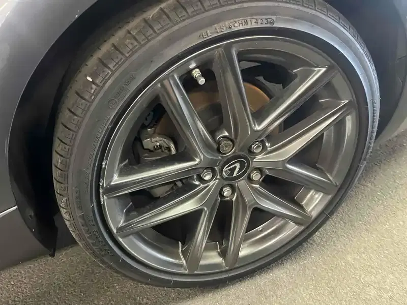 LEXUS IS IS250 F SPORTS Image 17