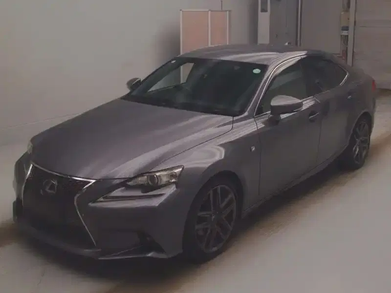 2013 Lexus IS 104,000 km