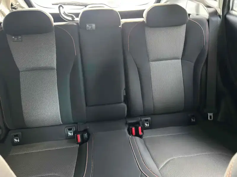 SUBARU XV HYBRID 2.0E-L EYESIGHT 4WD Image 17