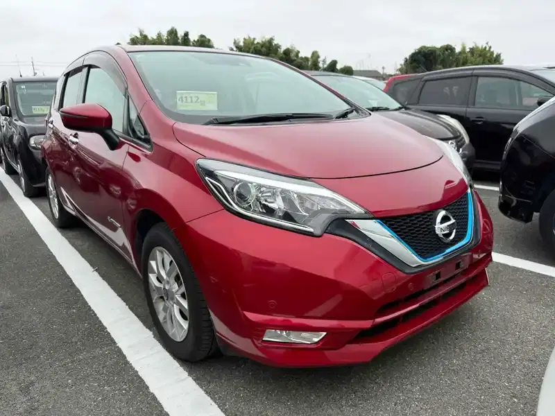 2018 Nissan NOTE 87,000 km
