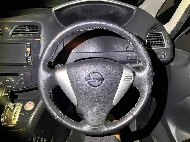 NISSAN SERENA 5D HIGHWAY STAR S-HYBRID AERO MOD Image 10
