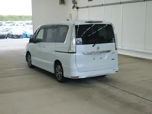 NISSAN SERENA S-HV ADVANCED SAFTY P Image 4