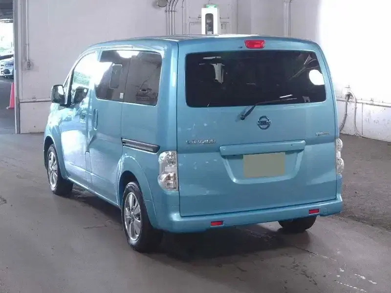 NISSAN E-NV200WAGON G Image 2