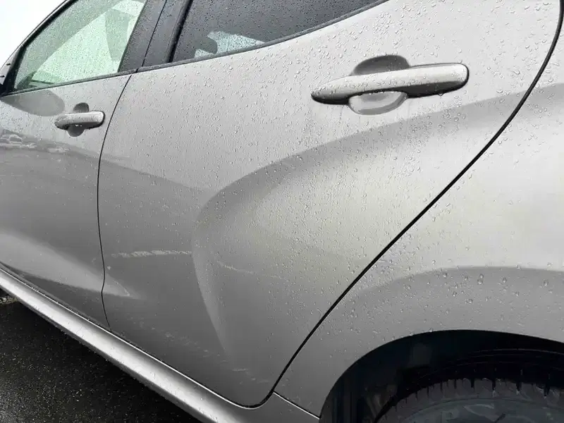 TOYOTA YARIS HYBRID X Image 20