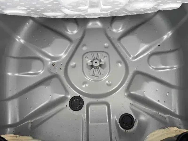 TOYOTA YARIS HYBRID X Image 27
