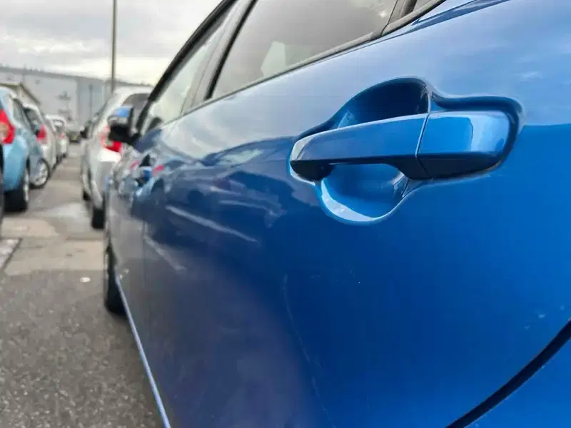 TOYOTA AQUA S Image 16