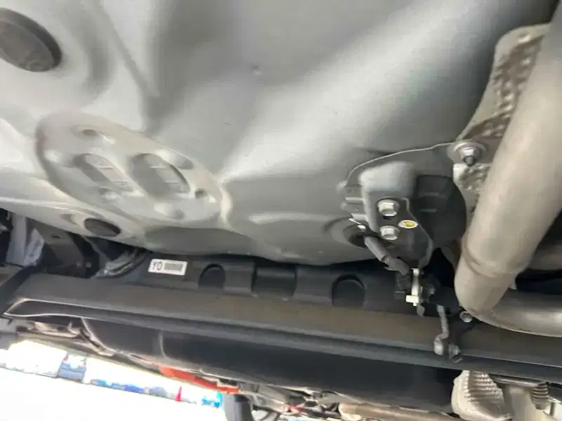 TOYOTA AQUA X-URBUN Image 24
