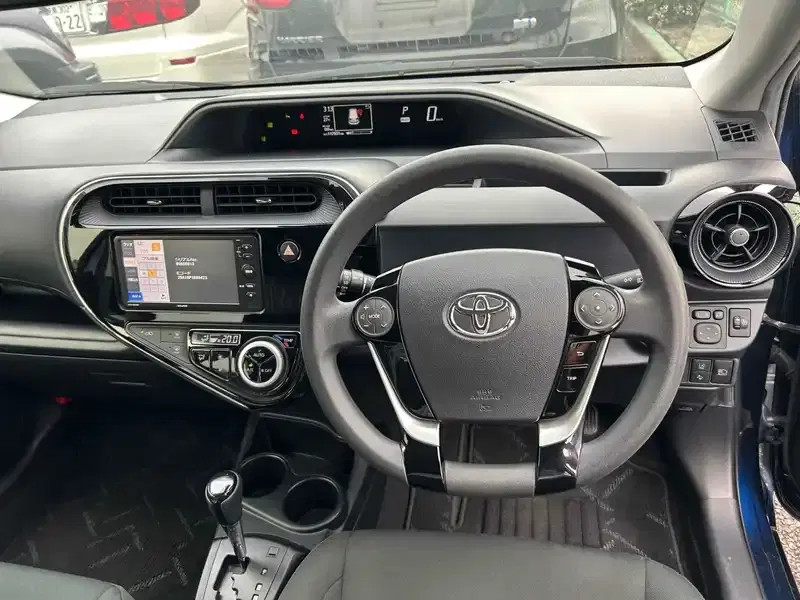 TOYOTA AQUA S STYLE BLACK Image 5