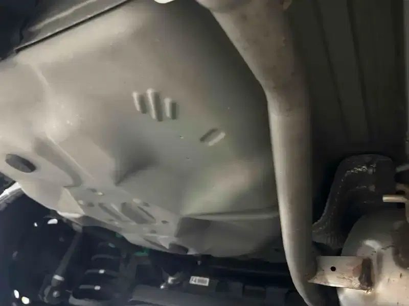 TOYOTA COROLLA AXIO HYBRID Image 22