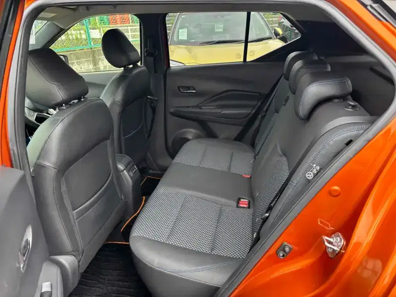 NISSAN KICKS 5D X Image 11