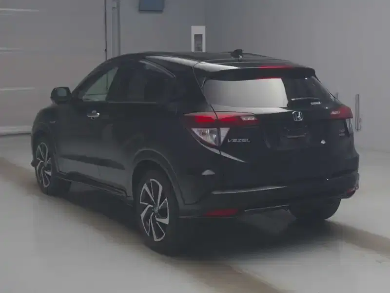 HONDA VEZEL HYBRID RS HONDA SENSING Image 7