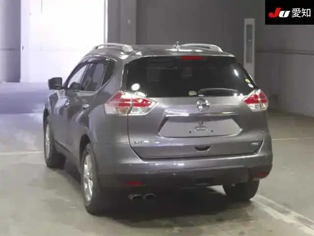 NISSAN X-TRAIL 20XT EMERGENCY BRAKE PKG 7SEAT Image 2