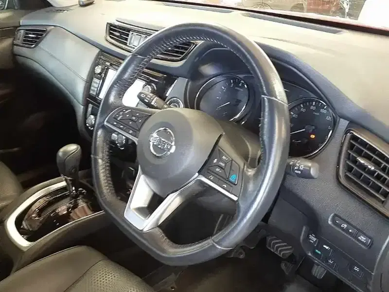 NISSAN XTRAIL 20X EMERGENCY BRAKE PKG 2WD 5ST Image 5