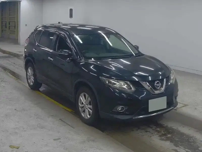 NISSAN X-TRAIL 20X EMERGENCY BRAKE PACKAGE "7 seats" Image 3