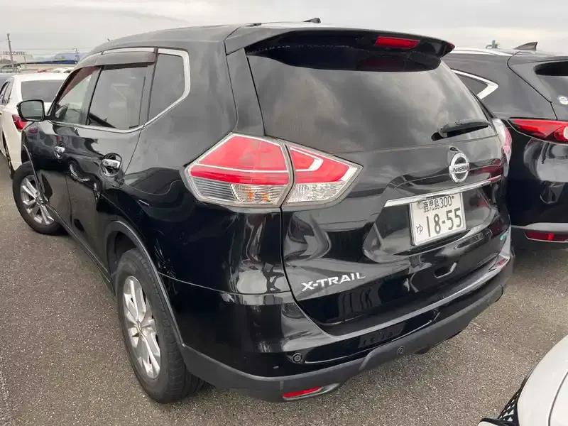 NISSAN X-TRAIL 20X EMERGENCY BRAKE PACKAGE "7 seats" Image 2