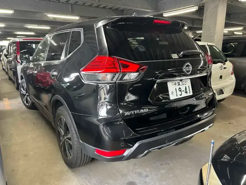 NISSAN XTRAIL 20X 2WD 5ST Image 2