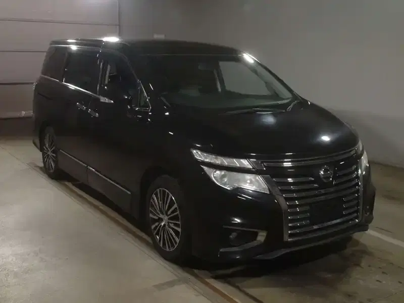 NISSAN ELGRAND 250 HIGHWAY STAR S Image 5