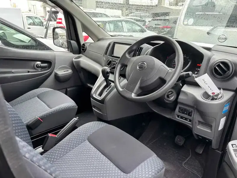 NISSAN NV200 GX Image 21