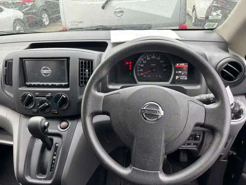 NISSAN NV200 GX Image 20