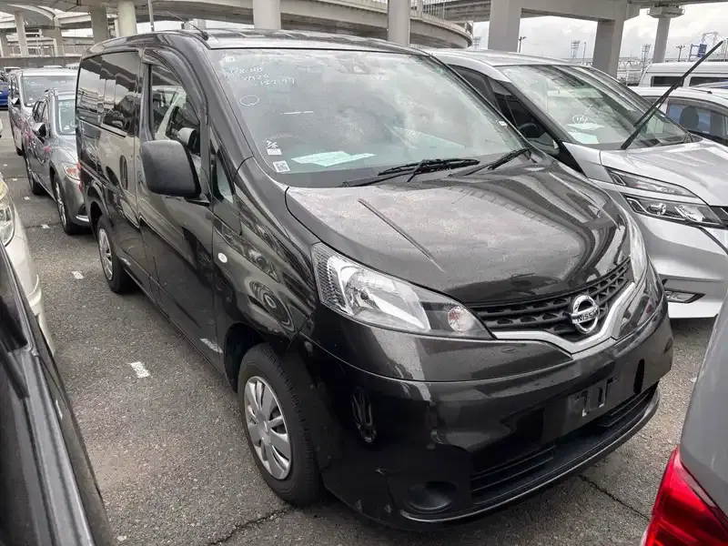 NISSAN NV200 GX Image 9