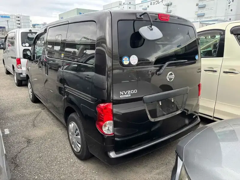 NISSAN NV200 GX Image 10