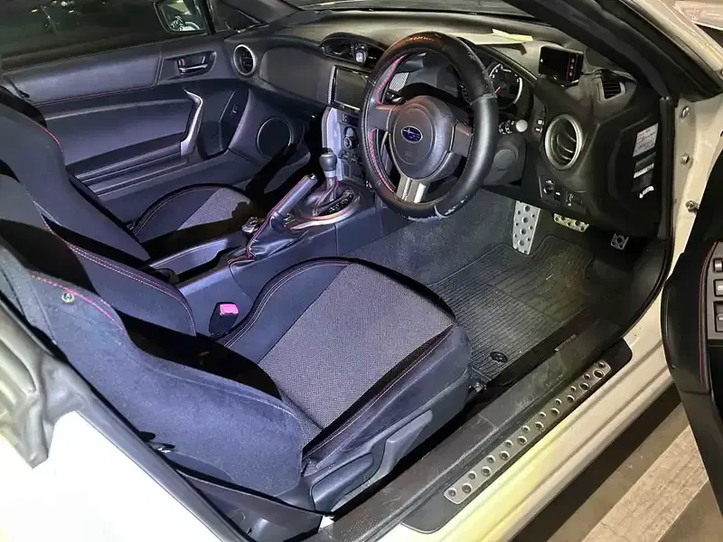 SUBARU BRZ S Image 9