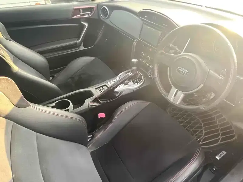 SUBARU BRZ S Image 7