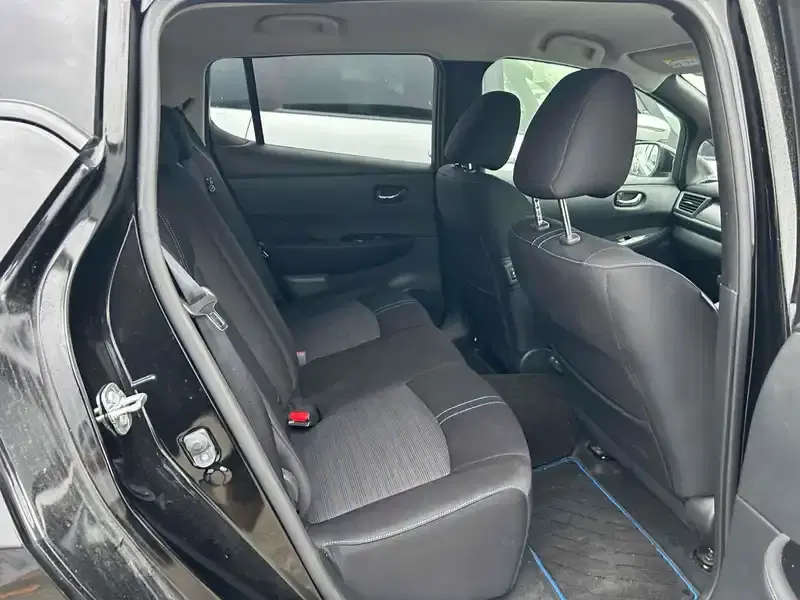 NISSAN LEAF X V SELECTION Image 18