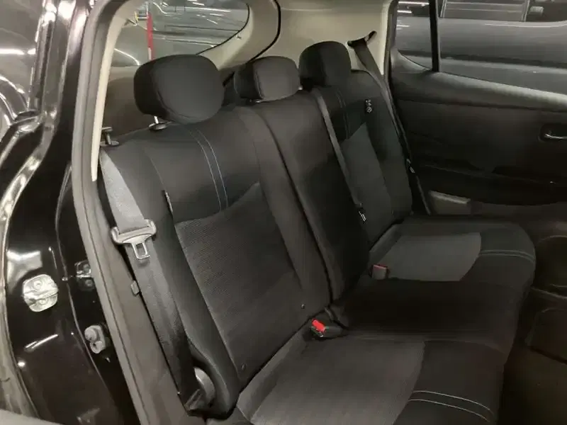 NISSAN LEAF X V SELECTION Image 4