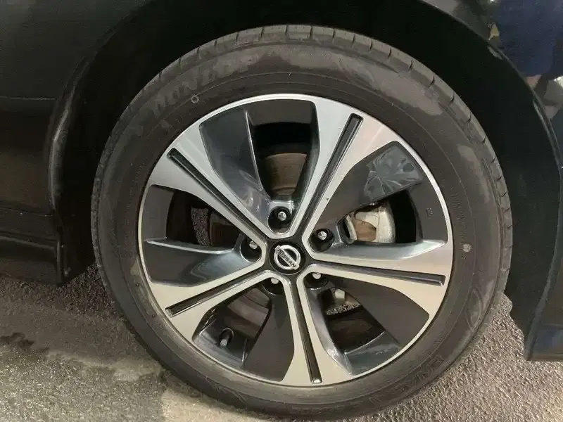 NISSAN LEAF X V SELECTION Image 5