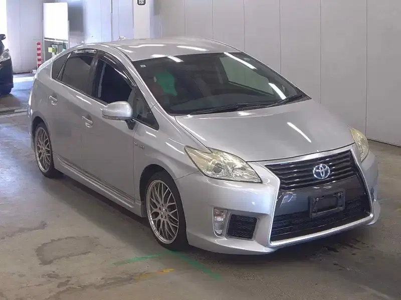 2012 Toyota PRIUS 81,000 km