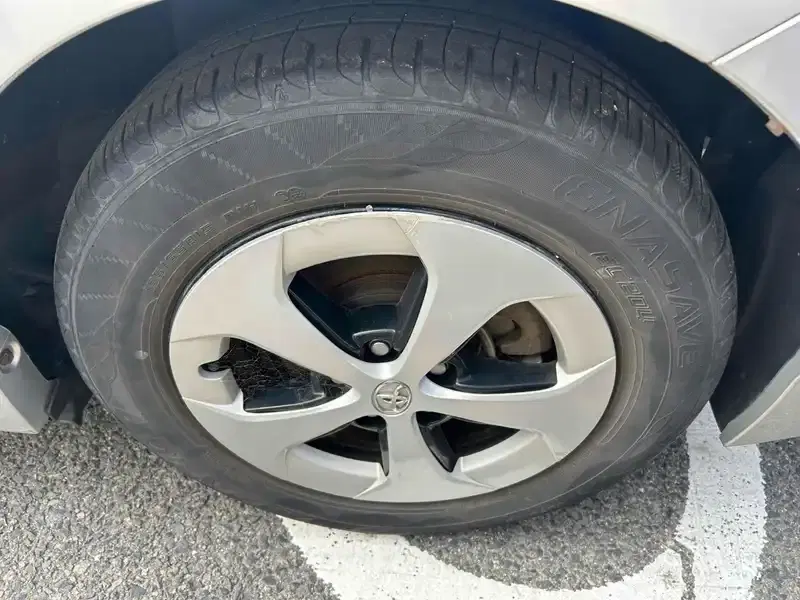 TOYOTA PRIUS G Image 22