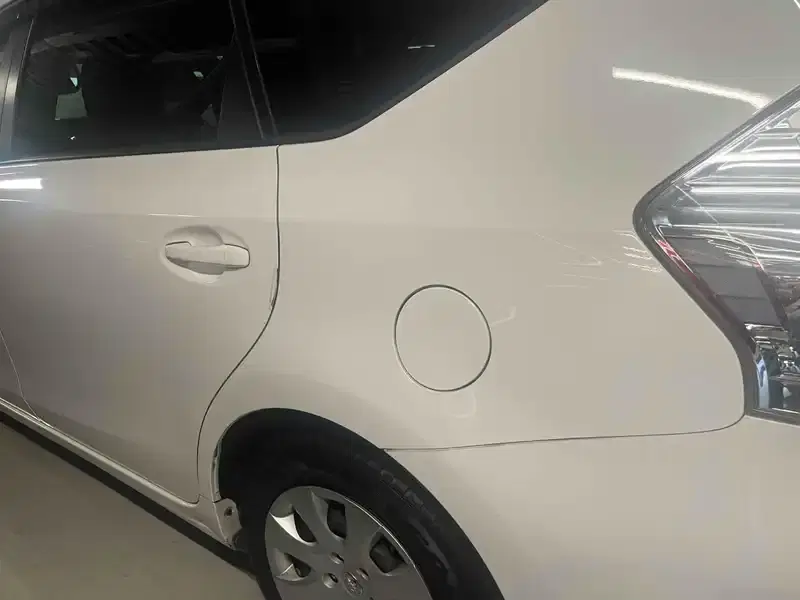 TOYOTA PRIUS ALPHA S L SELECTION Image 20