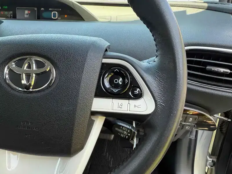 TOYOTA PRIUS A TSS Image 8