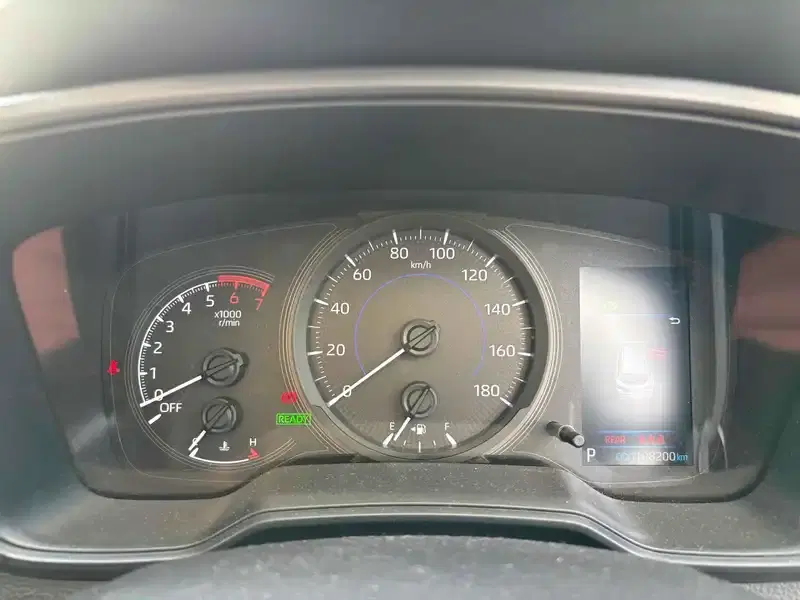 TOYOTA COROLLA TOURING HYBRID G-X Image 19