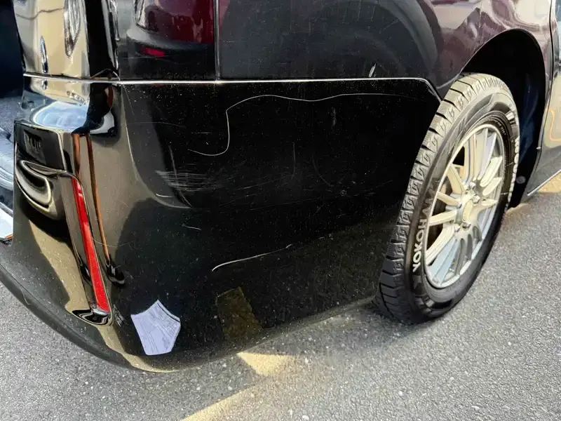 TOYOTA VOXY HYBRID X Image 24