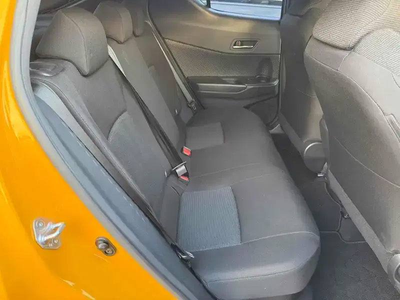 TOYOTA C-HR S Image 7